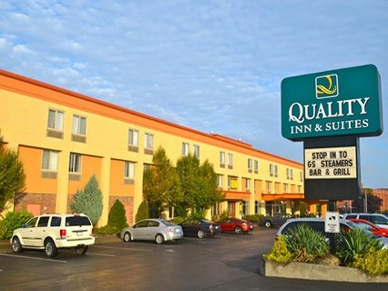 Clarion Hotel & Suites Riverfront Oswego Eksteriør billede